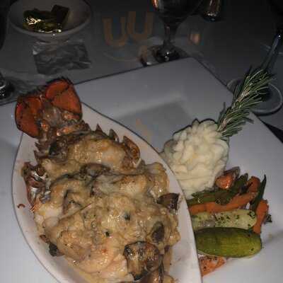 Saint Martin's Wine Bistro