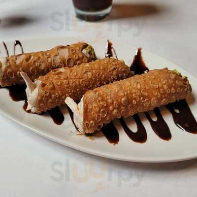 Iozzo's Garden Of Italy