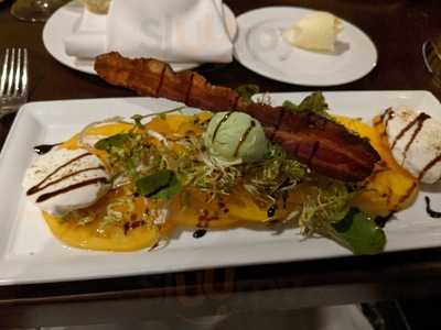 Las Canarias Restaurant