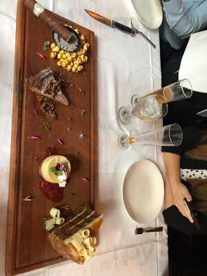 Jeff Ruby's Carlo & Johnny