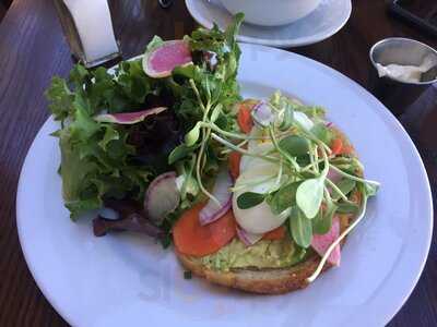 The Grove Cafe & Market