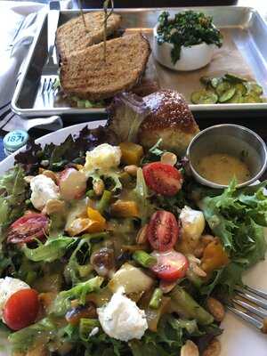 The Grove Cafe & Market