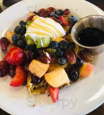 The Grove Cafe & Market