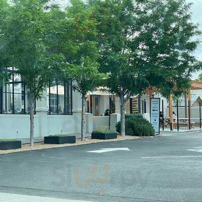 The Grove Cafe & Market