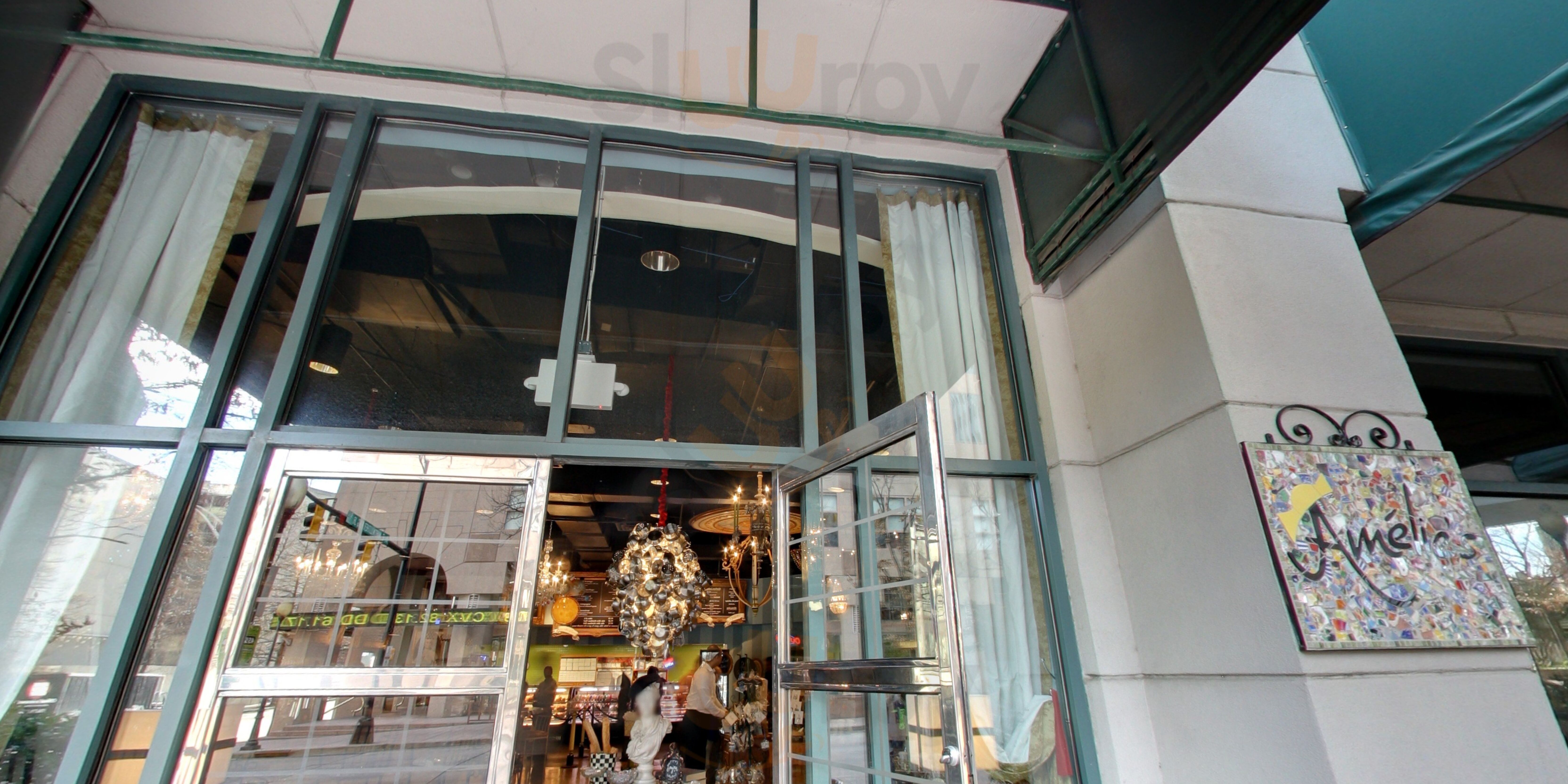Amelie's