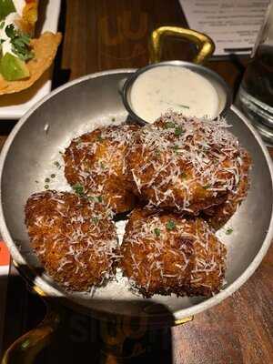 Eureka! Discover American Craft