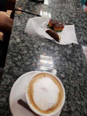 Morrones Pastry Shop And Cafe