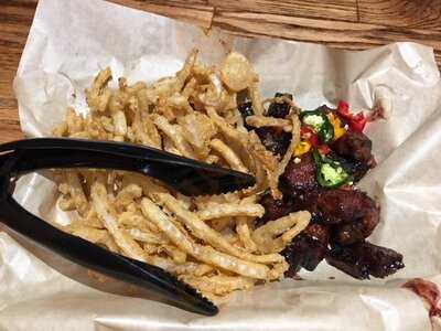 Famous Dave's Bar-b-que