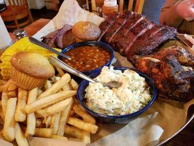 Famous Dave's Bar-b-que