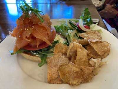 Supper American Eatery