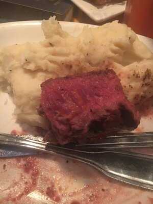 Bj's Restaurant & Brewhouse