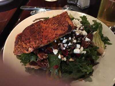 Bj's Restaurant & Brewhouse