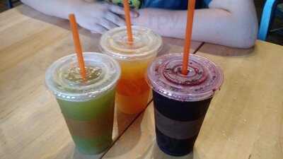 Viva Chicken - Elizabeth Ave.