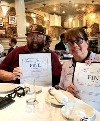 F & J Pine Restaurant