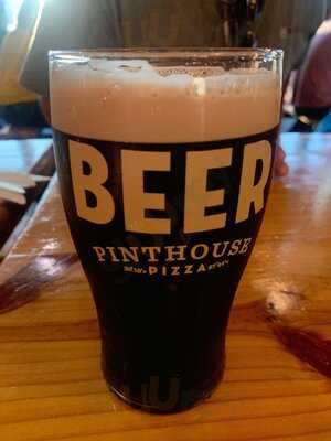 Pinthouse Pizza