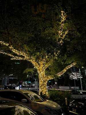 Truluck's Ocean's Finest Seafood & Crab - Miami