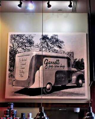 Garrett Popcorn Shops