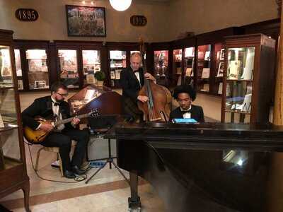 Champagne Sunday Brunch At The Jefferson Hotel