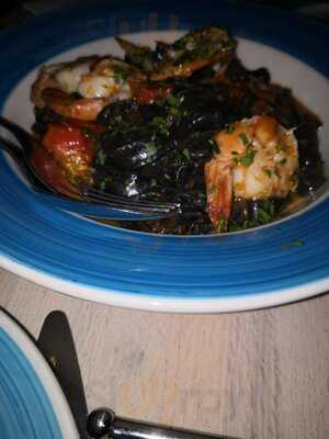 Song E Napule Pizzeria & Trattoria