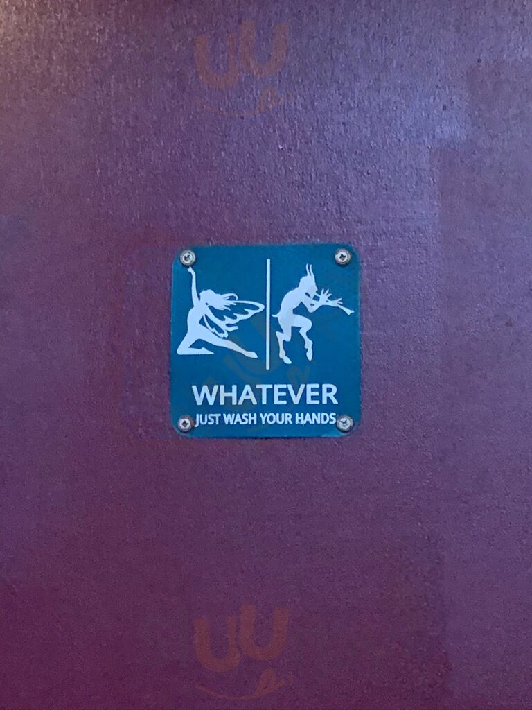 Bacchanal Fine Wine & Spirits