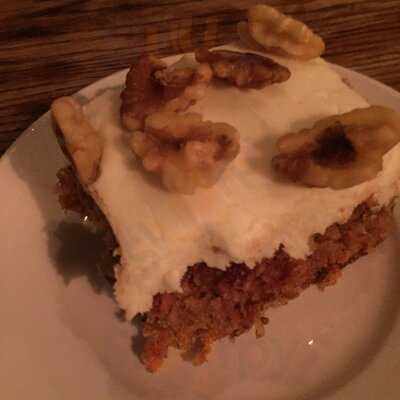 Russell's On Macklind