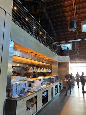 Current Fish & Oyster