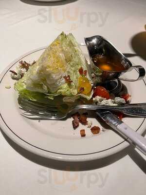 Truluck's Ocean's Finest Seafood & Crab - Austin Arboretum