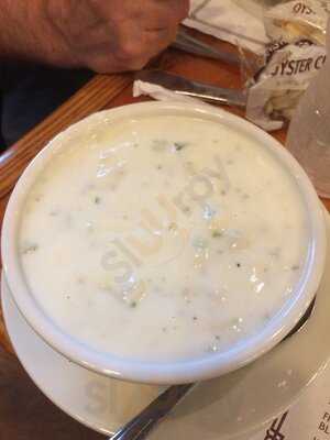 Brennan & Carr Restaurant Inc