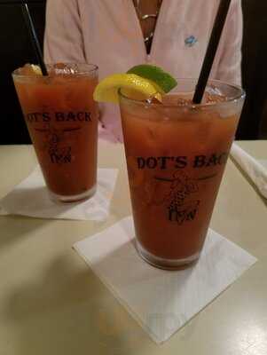 Dot's Back Inn