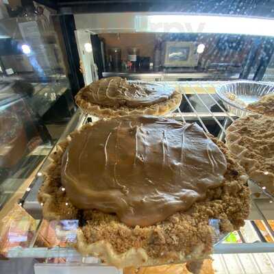 Homemade Ice Cream & Pie Kitchen