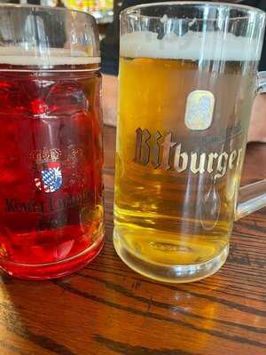 Valters At The Maennerchor