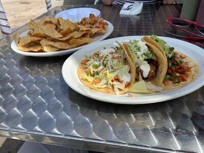 La Playa Taco Shop