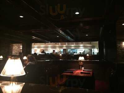 Charleston's Restaurant