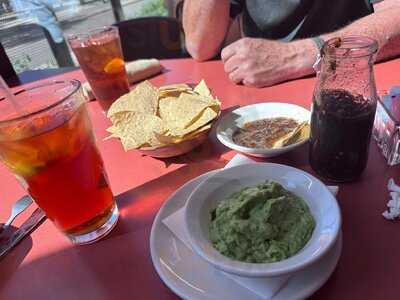 Rosario's Comidamex & Bar