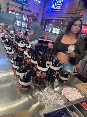 Rudy's Country Store & Bar-b-q