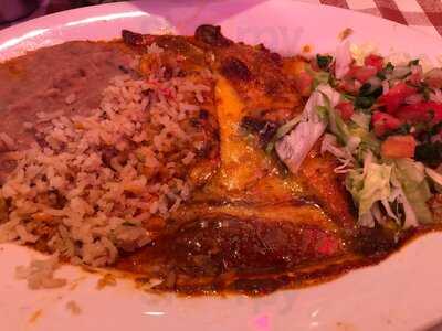 Nuevo Laredo Cantina