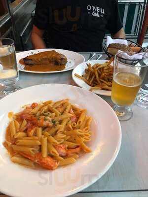 Henry's End Restaurant