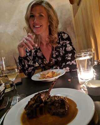 Henry's End Restaurant