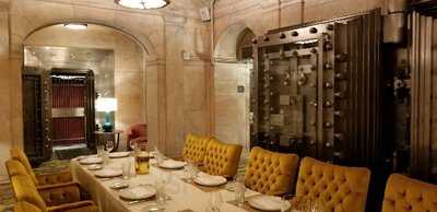 Marble Room Steaks And Raw Bar