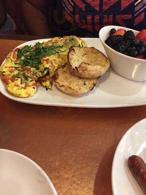 Another Broken Egg Cafe