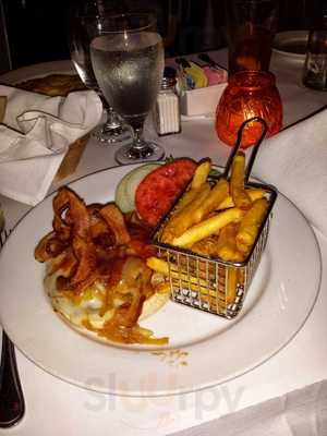 Madisons Restaurant & Bar