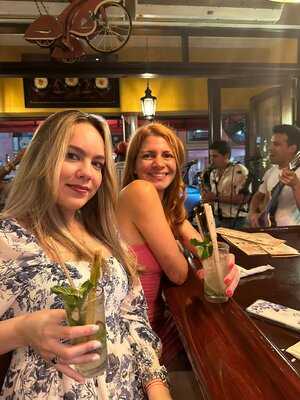 Old's Havana Cuban Bar & Cocina