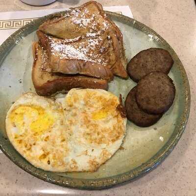 Chris' Pancake & Dining