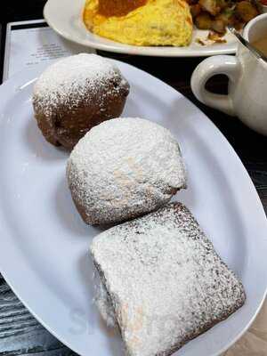 Brenda's French Soul Food