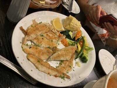 Sotto Mare Oysteria & Seafood