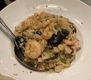 Sotto Mare Oysteria & Seafood