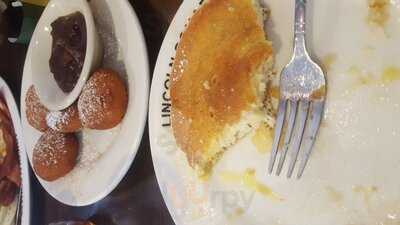 Lincoln Square Pancake House