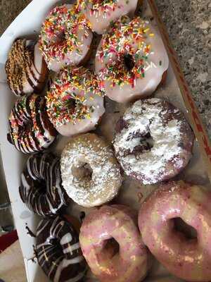 Duck Donuts