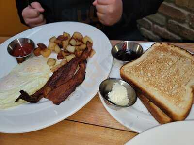 Yolk Sundance Square