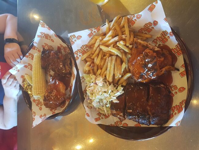 Phil's Bbq